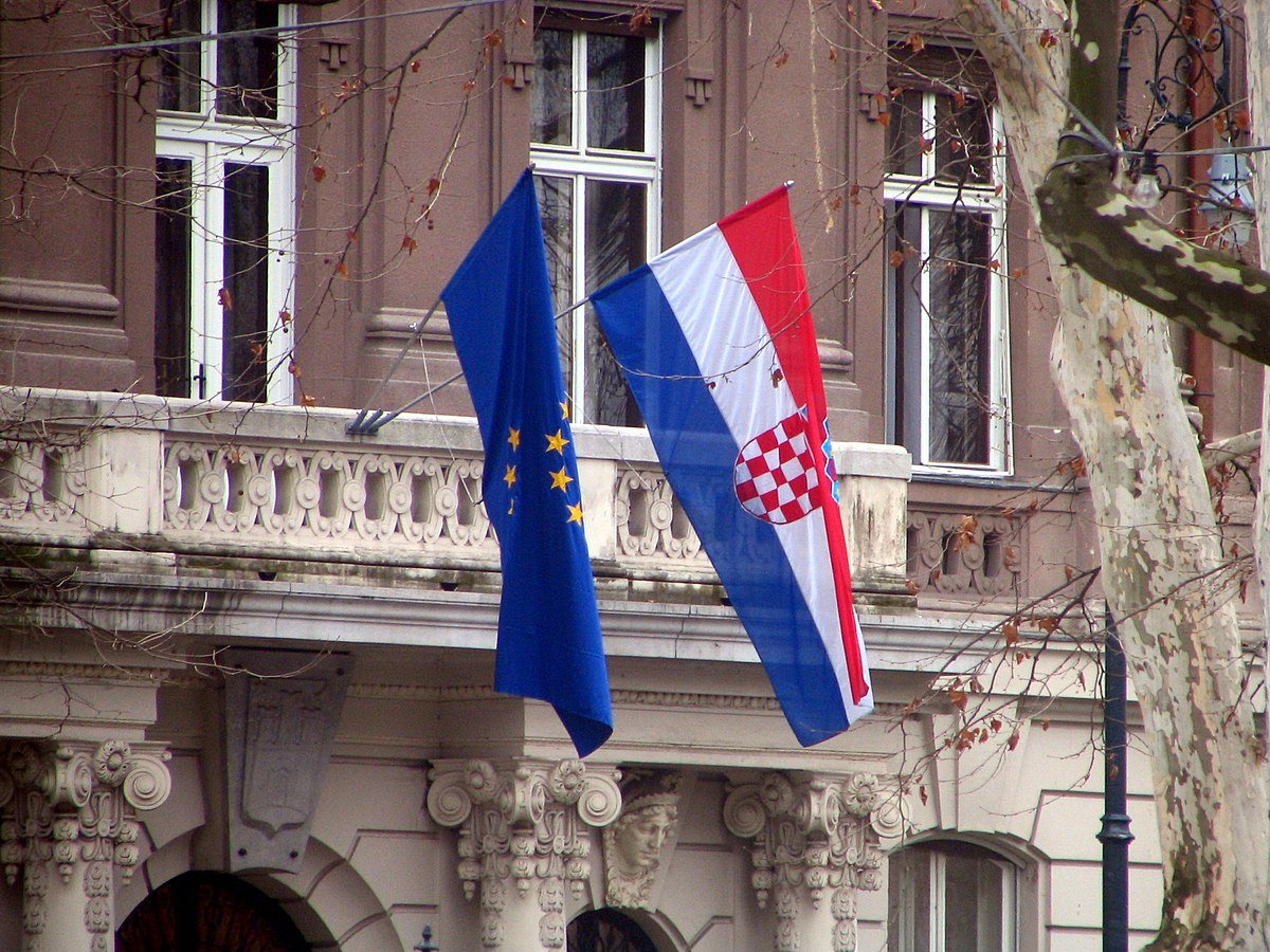 Pliaj informoj pri "10-jariĝo de Kroatio en Eŭropa Unio (EU)"